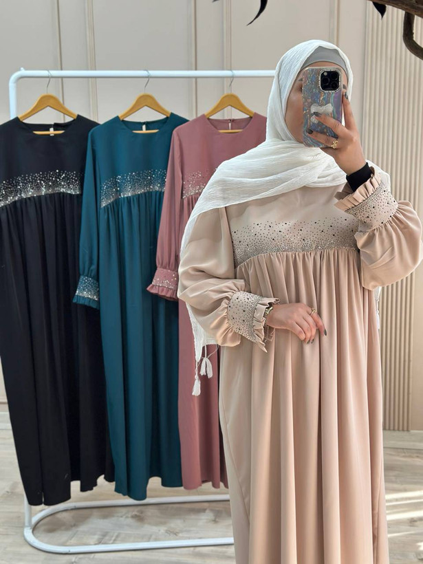 مانتو عبایی کرپ ندا اماراتی کد ۴۰۴۹
