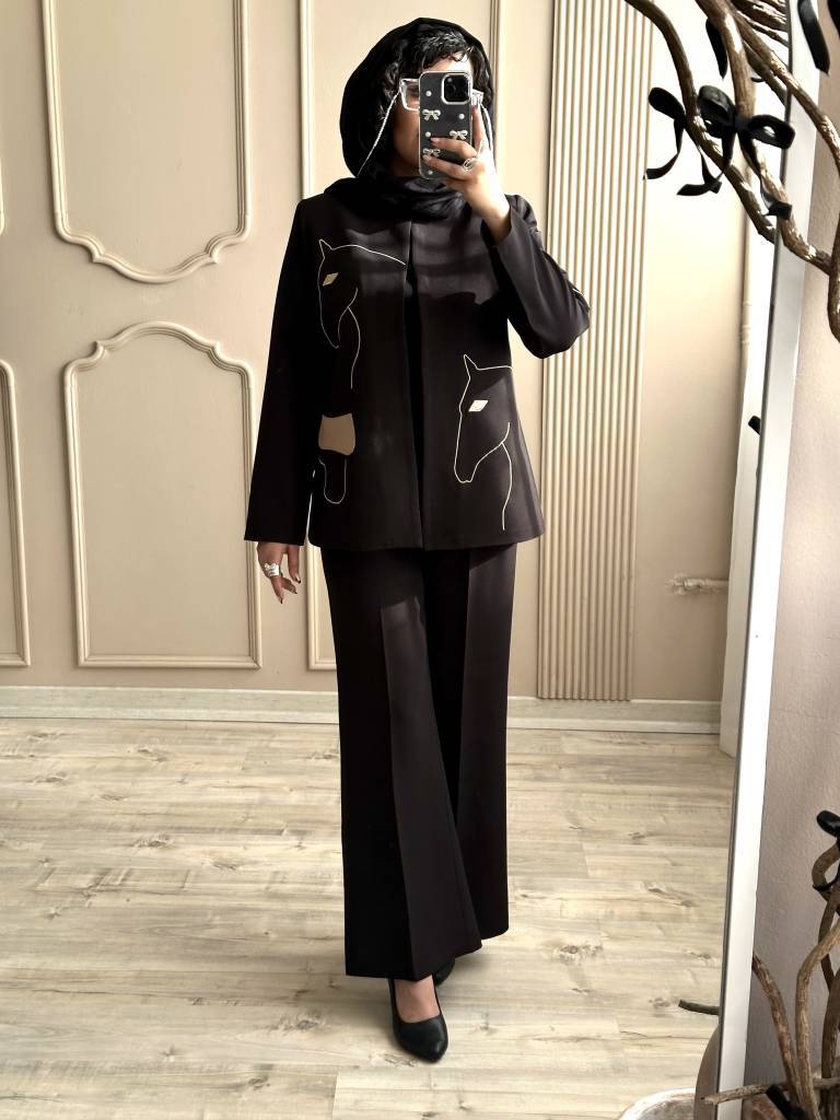 کت و شلوار زنانه گلدوزی اسب