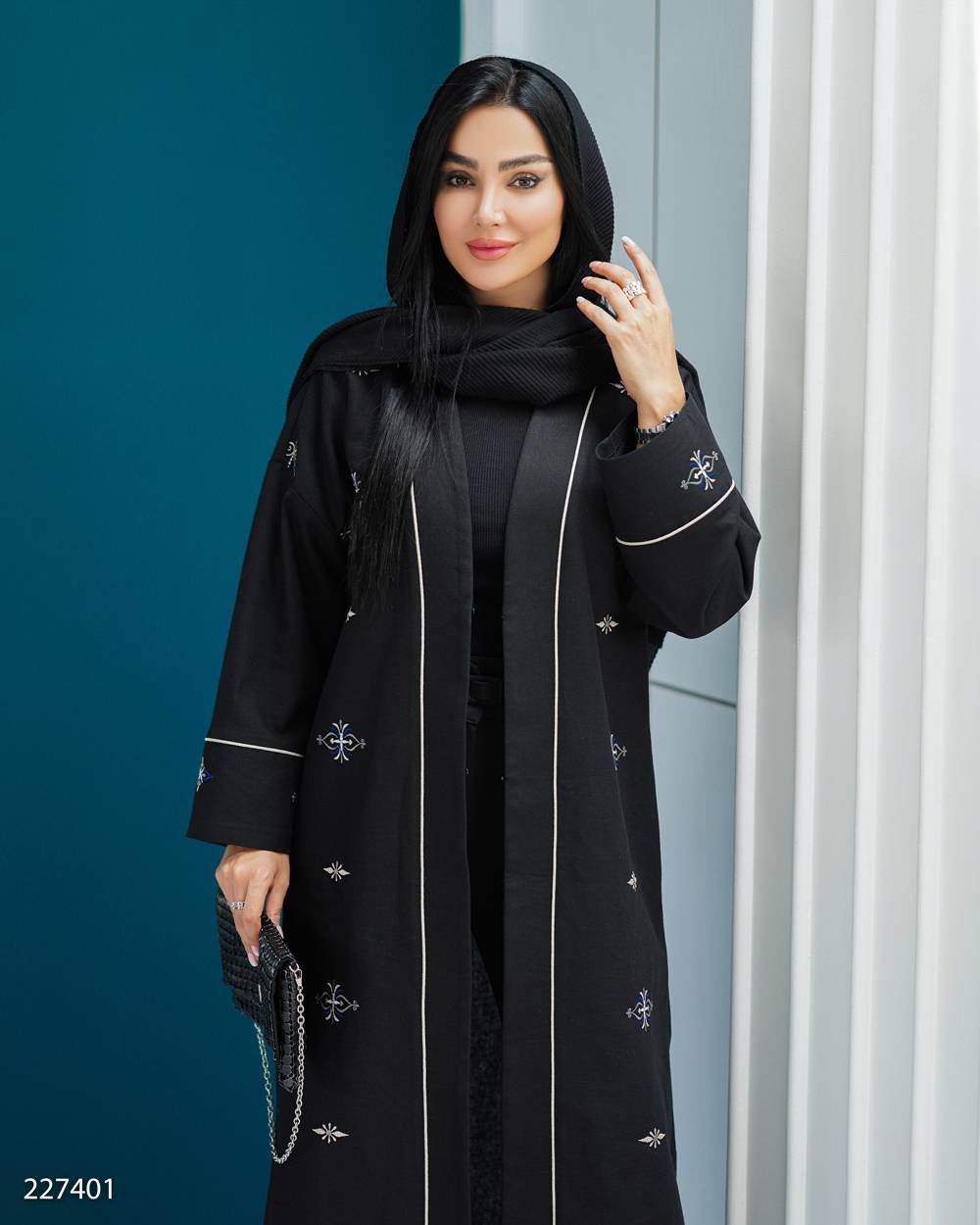 مانتو بلند مجلسی زنانه کد۲۲۷۴ سایز بزرگم دارد